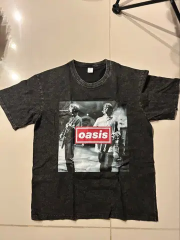 oasis 그래픽 T셔츠 L 사이즈