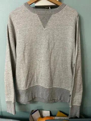 챔피온 투톤 양V 맨투맨