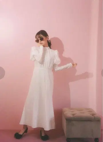 MIRO AMURETTE 화이트 원피스 M 사이즈