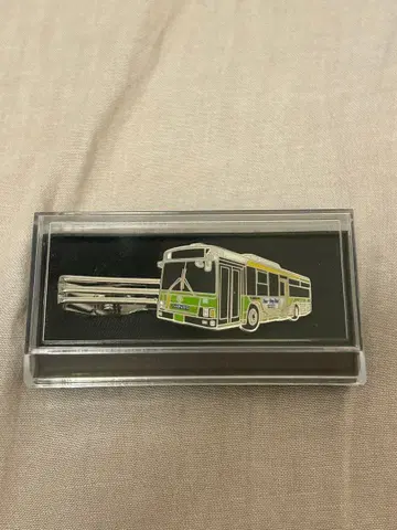 도에이 버스 넥타이핀