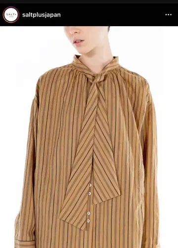 리본 포함 스트라이프 긴팔 셔츠