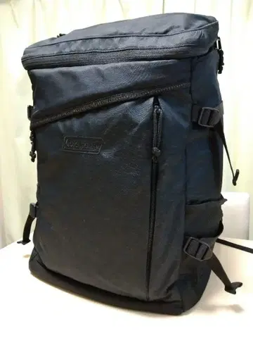 콜맨 워커 스퀘어 백 30L