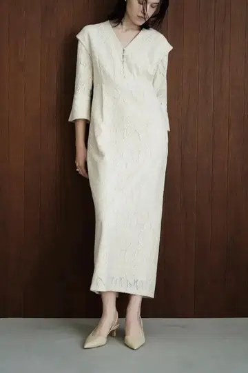 CLANE 클라네 커튼 레이스 커프스 원피스 아이보리