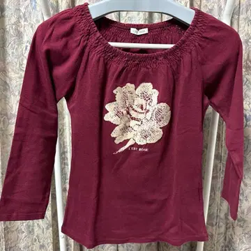 [ 새상품급 ] L'EST ROSE 꽃무늬 7부 소매 상의 M 사이즈