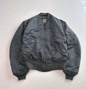 USA제 ALPHA INDUSTRIES ma-1 ground crew s