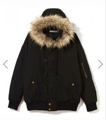 그레일 GRL 퍼 포함 블랙 점퍼 M 사이즈