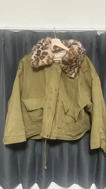 블루종 MA-1 올리브 그린 밀리터리 자켓 퍼 카라 부착