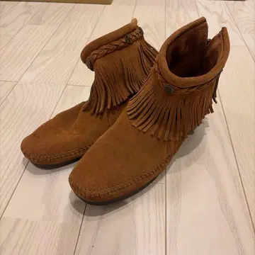 미네통카 프린지 부츠 숏