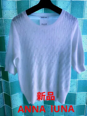 새상품 ANNA LUNA 얇은 소재 상의 화이트 컬러 멋짐!