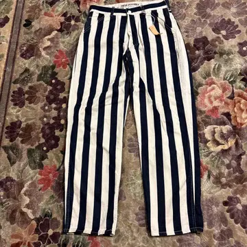 미사용품 새상품급 ARTE POVERA 스트라이프 팬츠 사이즈 1