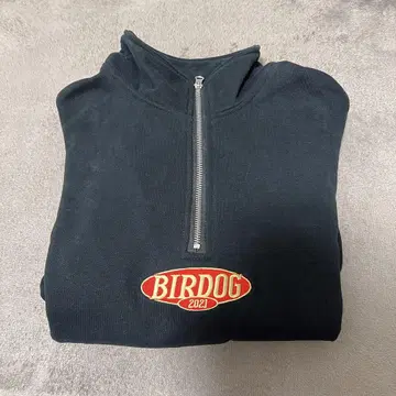 코무돗토 BIRDOG 하프 지퍼 후드티