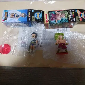 드래곤볼 브로리 파라가스 월드 컬렉션 월드 컬렉터블 피규어