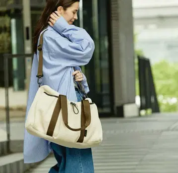 보스턴 백 여행용 베이지 화이트