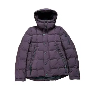 나노 유니버스 니시카와 다운 카구라 자켓 2019 모델