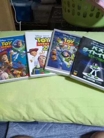 토이 스토리 DVD 세트 1-3 + 버즈 라이트이어
