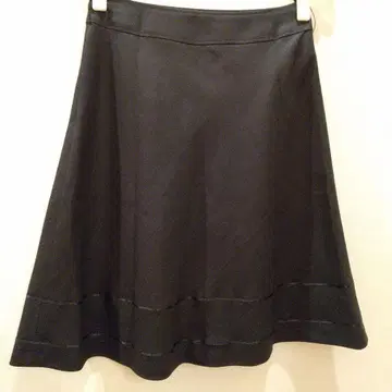 블랙 플레어 스커트 무릎 기장 브랜드 사이즈 38