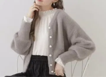 쿠튀르 브로치 [호로아마 후와후와] 앞뒤 2WAY 페더 가디건