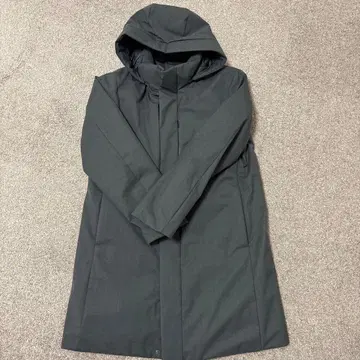 UNIQLO 유니클로 하이브리드 다운 코트