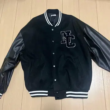 INGNI 바시티 자켓 블랙 NEW YORK CITY