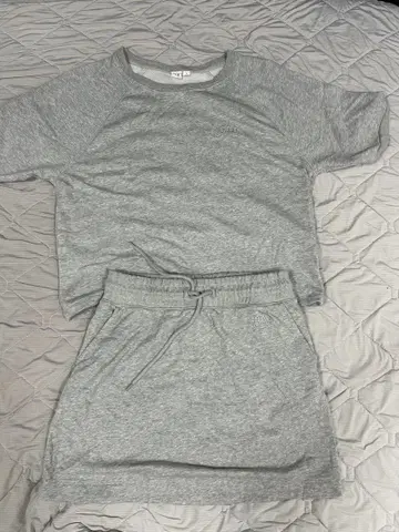 GAP 미니 로고 셋업 스커트