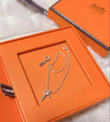 새상품급 스타 주얼리 실버 크로스 팔찌