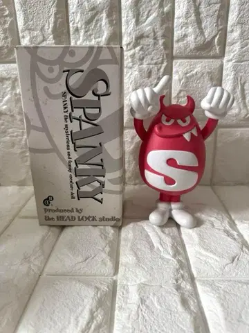 상자 포함 SPANKY 스팬키 피규어 소프트 비닐 핑크