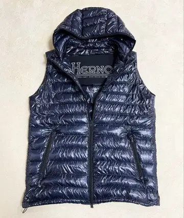 herno 헬노 패커블 울트라 라이트 다운 베스트 네이비 48 L