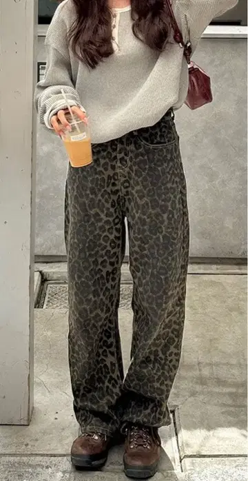 레오파드 무늬 하이웨스트 팬츠 S 한국
