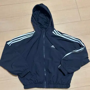 adidas 후드 부착 자켓 블랙 숏 기장