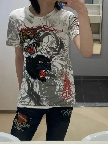 Ed Hardy 아트 프린트 T셔츠 L 사이즈