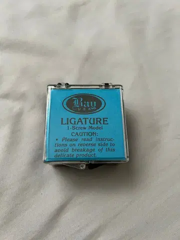 Bay 베이 Bb 클라리넷용 리가처 나사 1개 골드