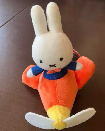 하우텐보스 나인체 비행기 미피 마스코트 키체인 비행기