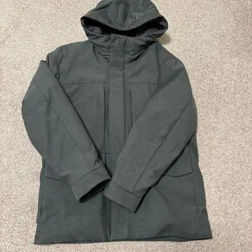 UNIQLO 하이브리드 다운 파카