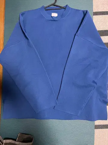 Lui's 파랑 트레이닝복