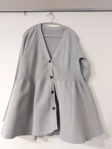 [ meri ] 작년 인기 가디건 꼭 [ 사진 4장째 ]를 확인해 주세요