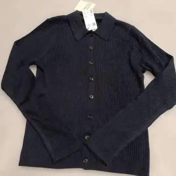 새상품 유니클로 메리노 리브 폴로 가디건 M 네이비