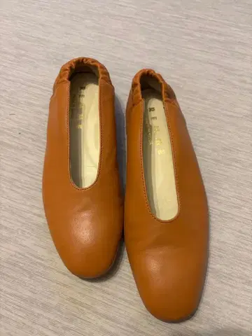 레메 REMME 브라운 플랫슈즈 36