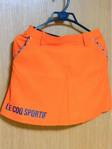 르꼬끄 스포르티브 오렌지 스커트