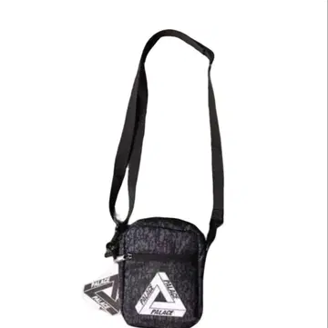 PALACE 트라이앵글 로고 숄더백