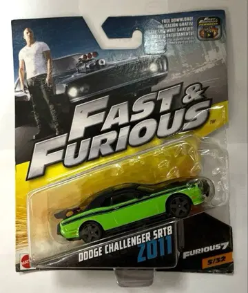 MATTEL 2011 DODGE CHALLENGER SRT8