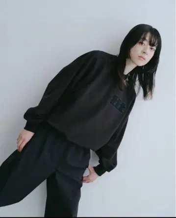 TTT_MSW 로고 스웨트 셔츠 브라운