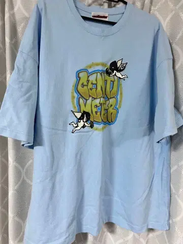 centimeter 엔젤 프린트 T셔츠 스카이블루