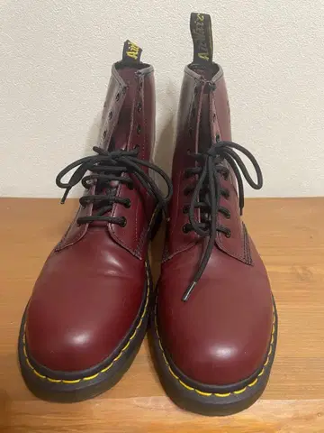 [컨디션 최상] 닥터마틴 1460 8홀 UK9