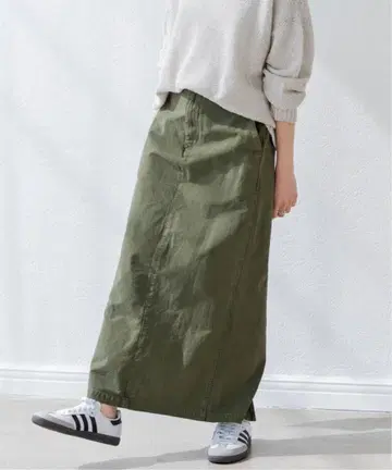 spick&span 스픽앤스팬 가먼트 다이 타이트 스커트 카키