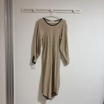 pinue 보더 서멀 원피스