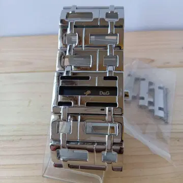 D&G 쿼츠 손목시계 SS