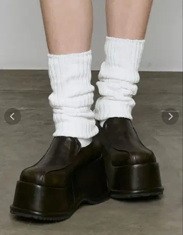 EMODA 통굽 로퍼 볼륨 엣지 슈즈