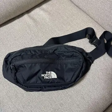 THE NORTH FACE 바디백 블랙