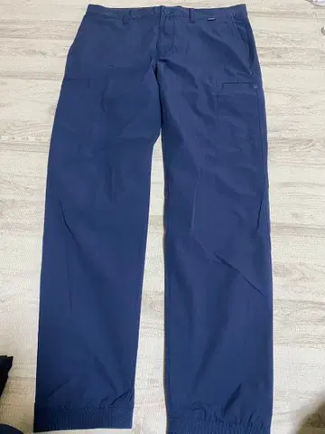 트래비스 매슈 네이비 팬츠