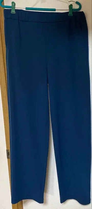 네이비 캐주얼 수트 팬츠와 자켓 세트